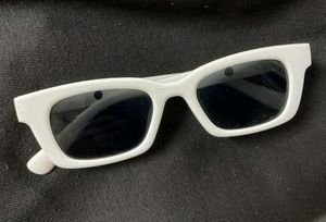 AESTHETIC GOGGLE WHITE-BLACK