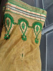 Off And Of Saree