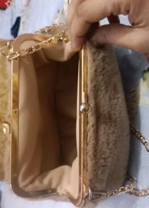 Sling bag