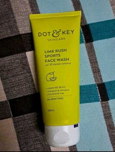 Dot &Key Face Wash