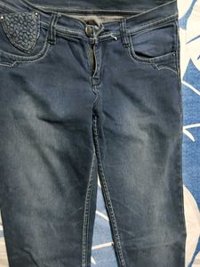 Denim Jeans with Embroidered Pockets