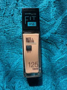 Maybelline fit me Foundation 125