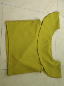 Chic Yellow Crop Top