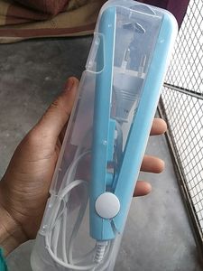 Mini Straightener For Hair Styling