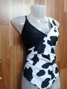 Beautiful Bodysuit 26/33
