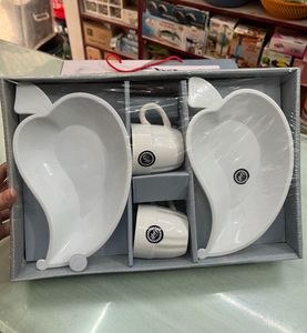 4 Pcs Gift Set + Coffee Beater FREE