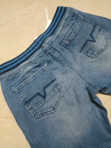 Relaxed baggy jeans