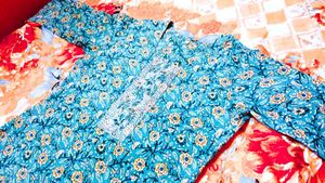 Mixed Clothing Lot - Dresses &amp; More!