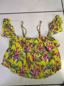 Floral Off-the-Shoulder Crop Top