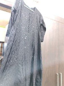 Elegant Grey Embroidered Kurta