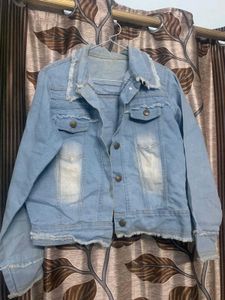 BLUE DENIM JACKET