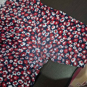 Pretty Floral Top
