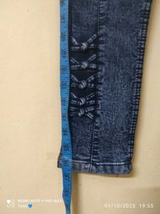 stylish high waisted Stracable blue woman jeans😍
