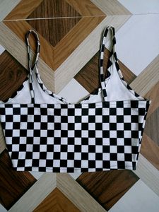 black and white chess like cami top(stretchable)