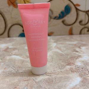 Dot &amp; Key Watermelon Skincare Set