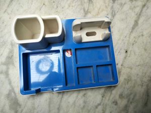 DESK ORGANIZER