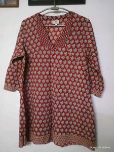 👚 Women&#39;s Stylish Tops – Where Comfort Meets