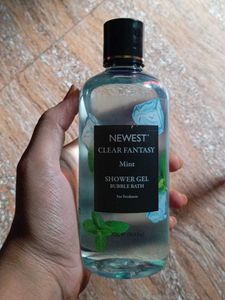 NEWEST Clear Fantacy Mint Shower Gel Bubble Bath