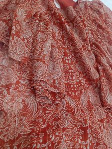 Outryt Floral Print Blouse