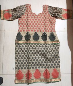 Multi Color Straight Kurti In Pluse Size