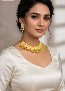 (unused)yellow kundan Jewellery Set