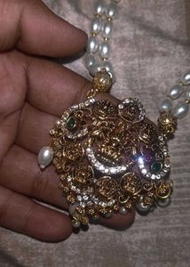 Pearl & Gold-tone Pendant Necklace