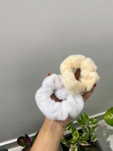 Fluffy Scrunchie Set