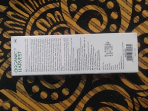 Organic Harvest Weightless BB Cream