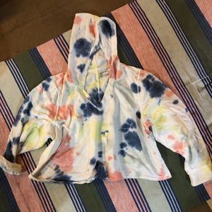 Oversized Tie-Dye Cropped Hoodie