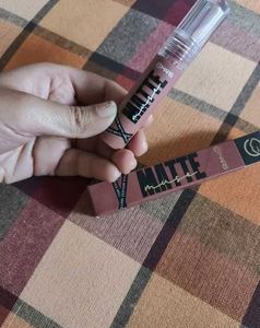 Viral Mars Matte Mousse Lipstick