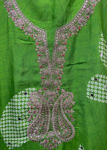 bandhani print suit