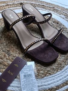 Acai Heels 👠