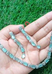 Elegant Necklace Set