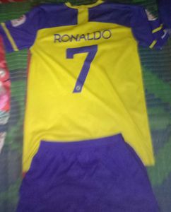 Ronaldo #7 Jersey age 13-14