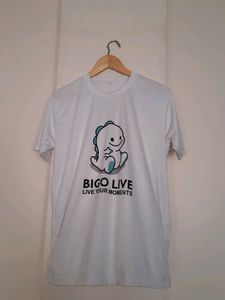 White Tshirt
