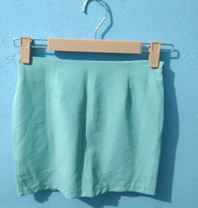 (74)Skirts