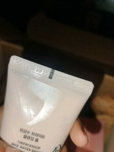 The Faceshop Rice Water Bright Foaming Cleanser