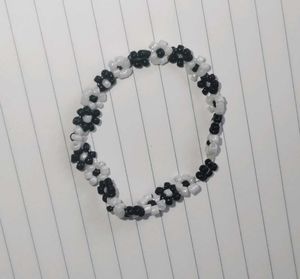 Flower Bracelet 🌷