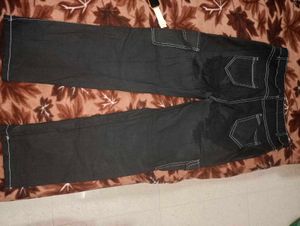 Dark black Cargo Pants