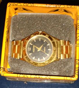 Men&#39;s  Golden Watch