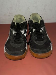 puma nonmarking shoes - used sport shoe