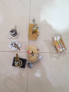 New Door Lockers