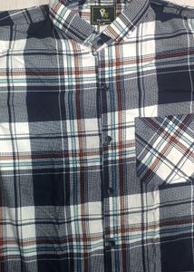 Men&#39;s Plaid Flannel Shirt