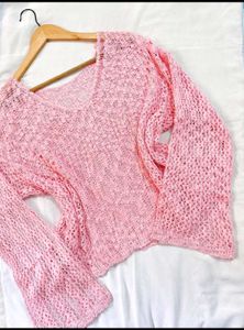 New Witout Tag Pink Knit Bell Sleeve Top