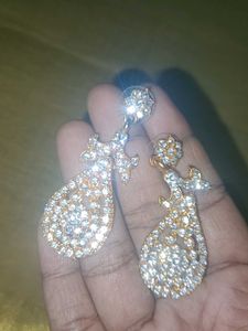 Gold With White Crystal Beautiful Jewellery Set