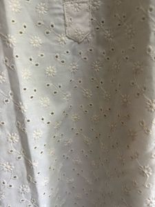 Chikankari solid white kurti