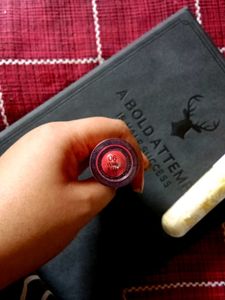 Swiss beauty Lip Gloss + Free Paper Soap