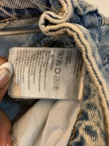 H&amp;M Ripped Light Wash Denim Jeans