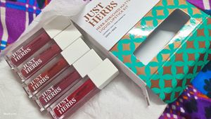 Just Herbs Liquid Lipstick Set