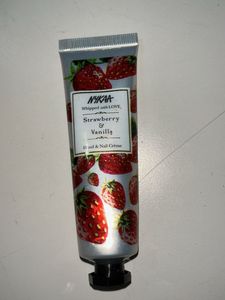 Nykaa Strawberry &amp; Vanilla Hand Cream